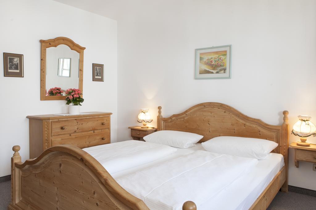 Landhaus Theresa Bad Tölz Δωμάτιο φωτογραφία